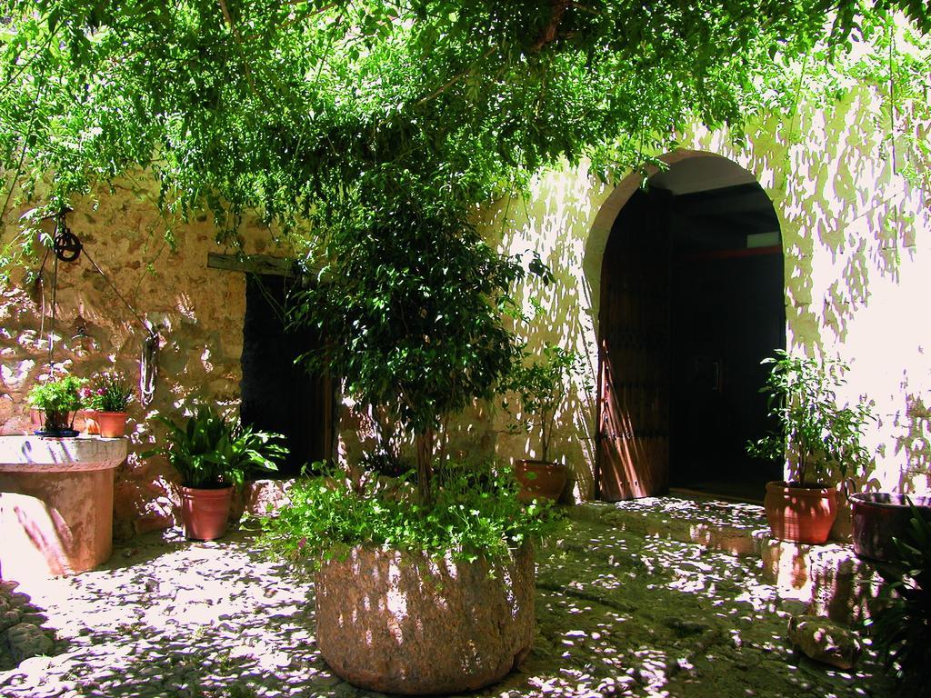 Finca Es Castell Binibona Extérieur photo